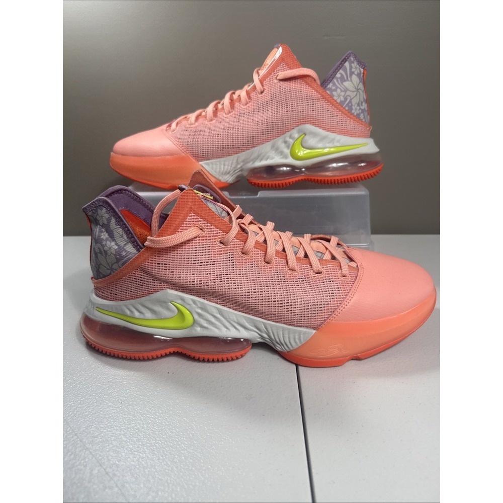 Nike LeBron 19 Low Hawaii Men US 13 Retro‎ Basketball Shoes Super Clean NICE EUC